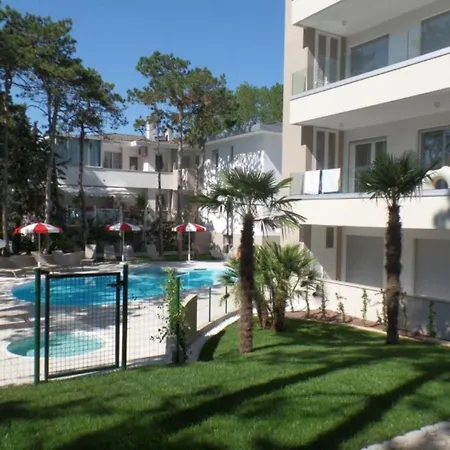 Village With Shared Pool, Hot Tub, Shared Garden Bibione