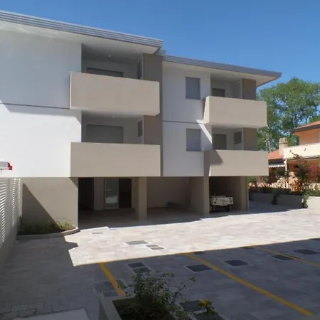 Apartman Village With Shared Pool, Hot Tub, Shared Garden Bibione