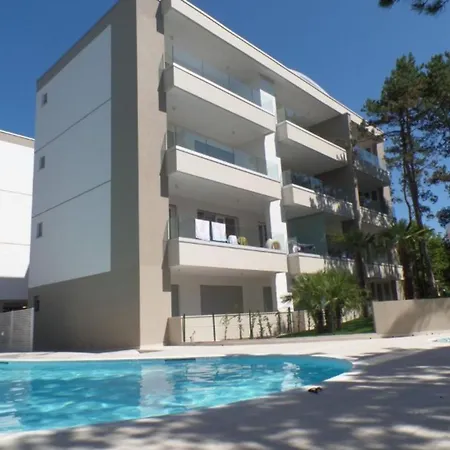 Apartman Village With Shared Pool, Hot Tub, Shared Garden